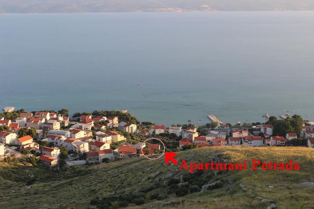 Apartments Petrada Omiš Exterior foto