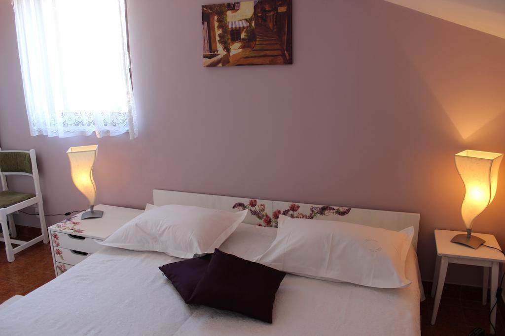 Apartments Petrada Omiš Cameră foto