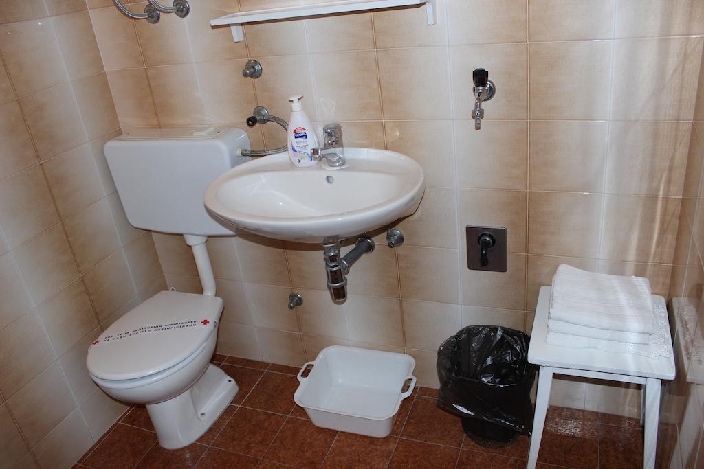 Apartments Petrada Omiš Cameră foto