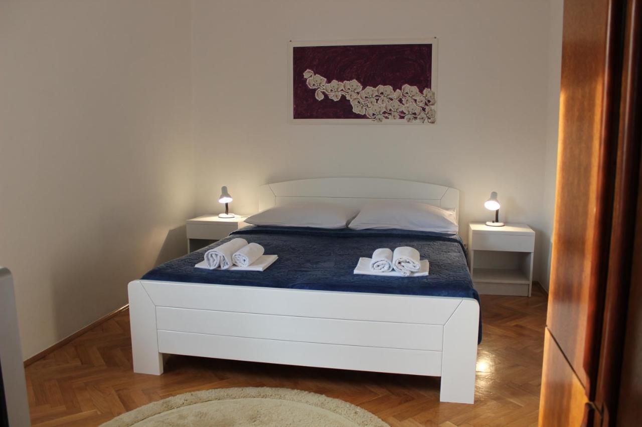 Apartments Petrada Omiš Cameră foto